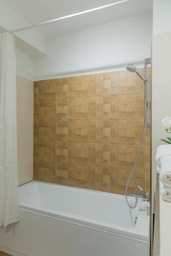 Atlas Unirii: Upscale Flats In The Heart Of Bucharest! エクステリア 写真