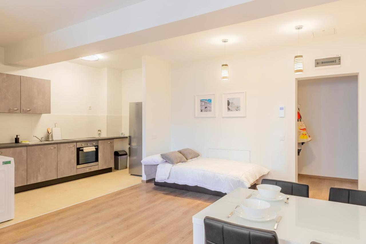 Atlas Unirii: Upscale Flats In The Heart Of Bucharest! エクステリア 写真