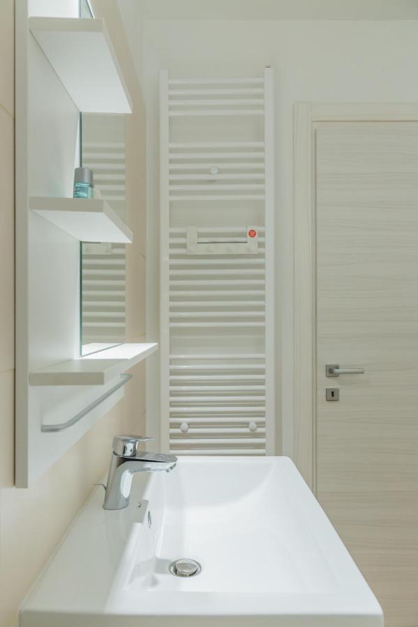 Atlas Unirii: Upscale Flats In The Heart Of Bucharest! エクステリア 写真