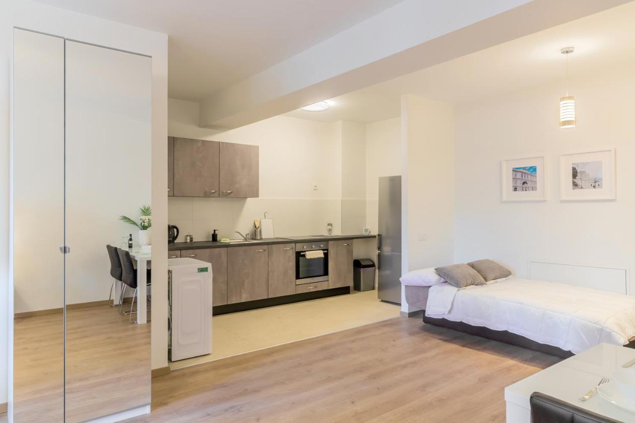 Atlas Unirii: Upscale Flats In The Heart Of Bucharest! エクステリア 写真