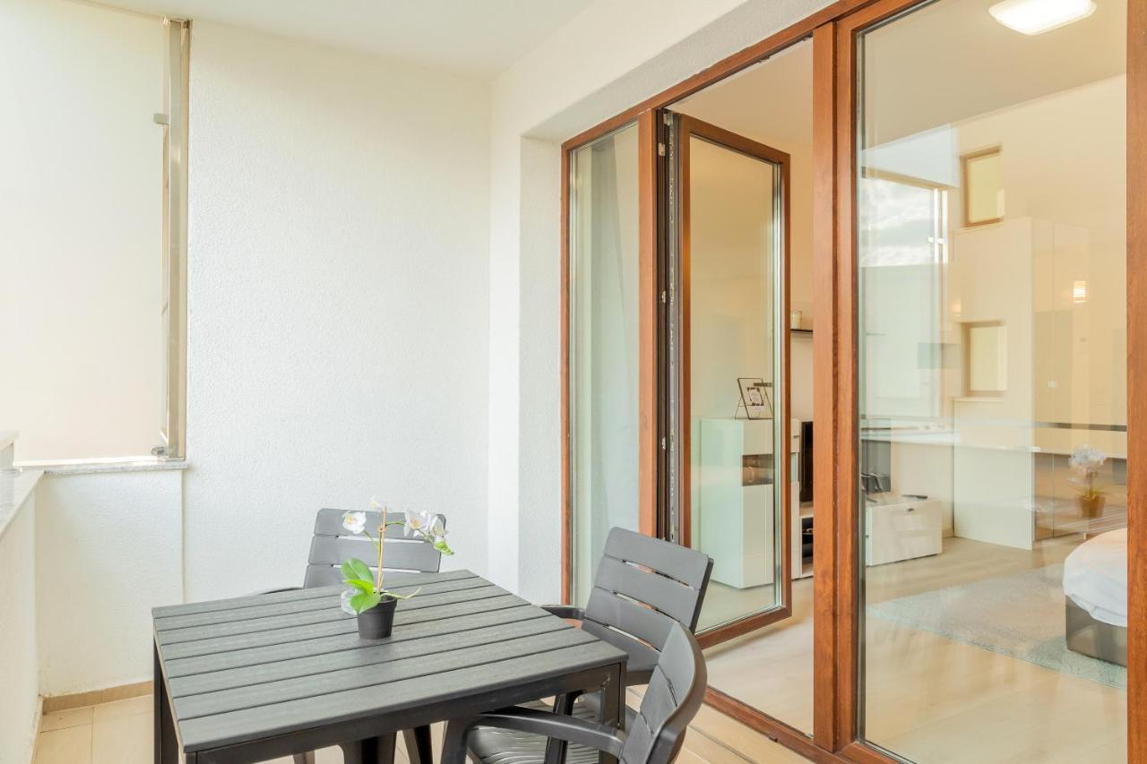 Atlas Unirii: Upscale Flats In The Heart Of Bucharest! エクステリア 写真