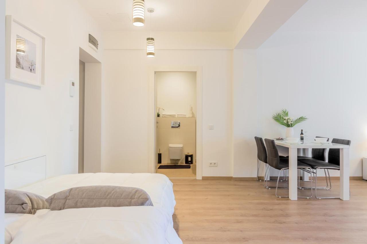 Atlas Unirii: Upscale Flats In The Heart Of Bucharest! エクステリア 写真